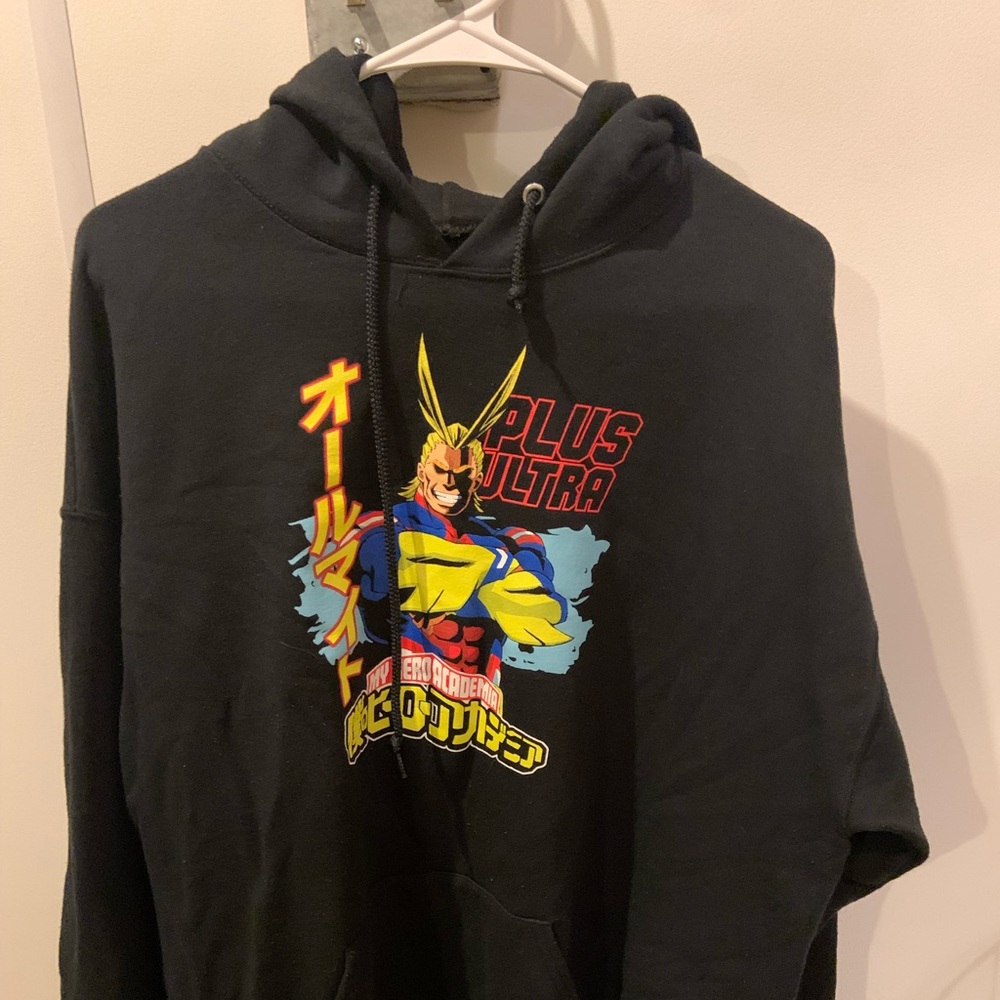 Sweatshirt
